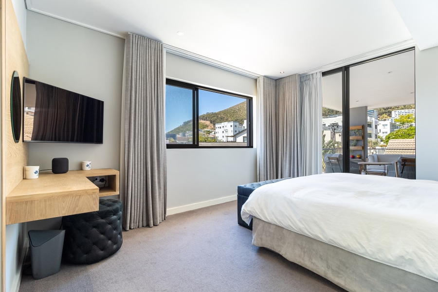 To Let 2 Bedroom Property for Rent in Fresnaye Western Cape